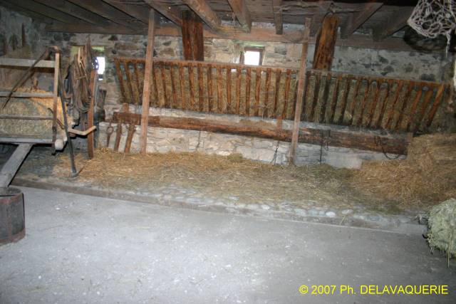 Château d'Usson-les-Bains - Maison du patrimoine : Reconstitution d'une étable.