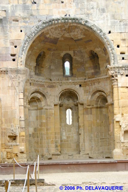 Notre Dame d'Alet - L'abside romane.