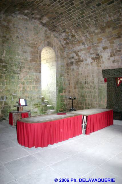 Puivert - Le Donjon : Salle du niveau 2 du donjon.