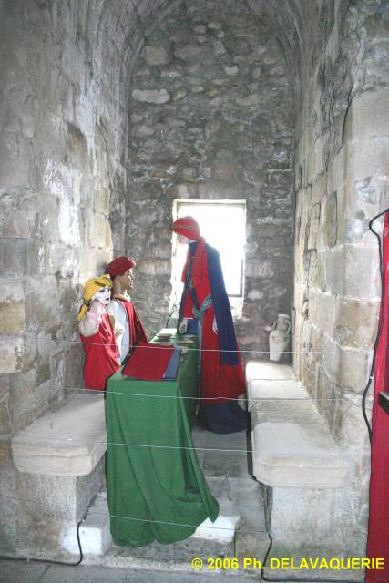 Puivert - Le Donjon : Salle des musiciens (niveau 4) du donjon : Cette salle est réservée aux réceptions.