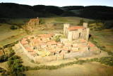 Château de Villerouge Termenès : Maquette du château et de la ville. On remarque que l'église est en dehors du village fortifié.