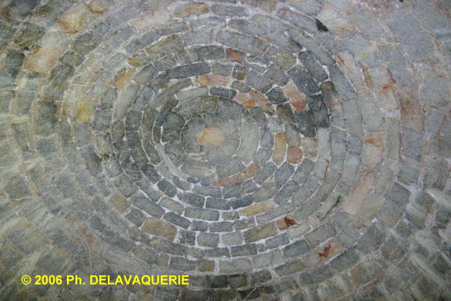 Château de Villerouge Termenès - Tour donjon : plafond voûté d'une salle.