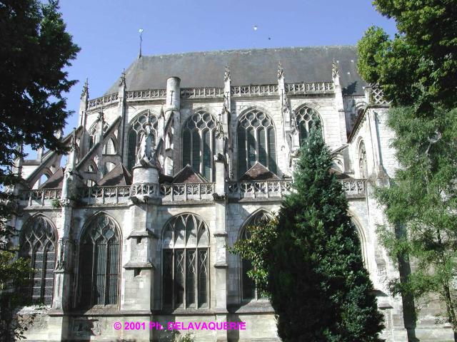 Eglise Saint-Etienne de Beauvais - Vue extérieure côté Nord