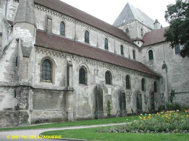 Eglise Saint-Etienne de Beauvais - Vue extérieure côté Sud