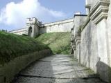Château de Pierrefonds - La dernière montée avant l'esplanade davant le château.