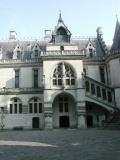 Château de Pierrefonds - Cours d'honneur.