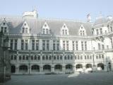 Château de Pierrefonds - Cours d'honneur.