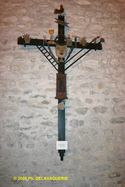 Abbaye Sainte Marie d'Arles-sur-Tech - L'église : Absidiole Sud Ouest : Croix de la Passion (creu dels impropéris).