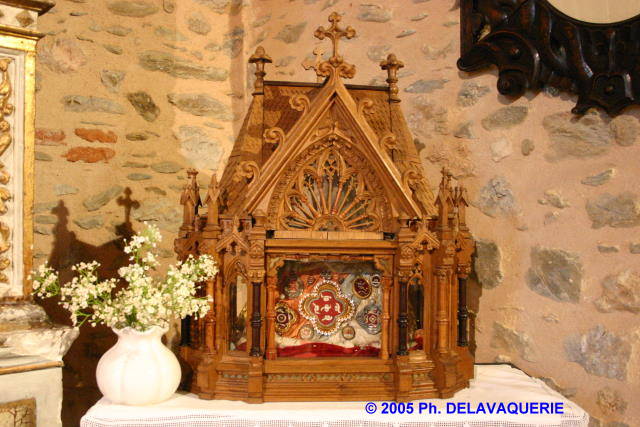 Eglise Sainte Marie Madeleine de Corbre-les-Cabanes - Reliquaire.