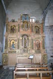 Eglise Sainte Marie de Corneilla de Conflent - Bras Nord du transept : Retable en bois polychrome et doré dédié à saint Raphaël.
