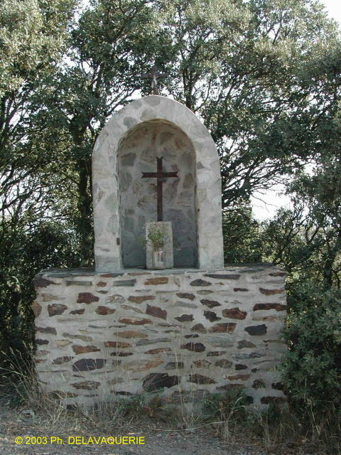 Ermitage de Força Réal - Extérieur de Froça Réal : petite "chapelle".