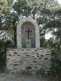 Ermitage de Força Réal - Extérieur de Froça Réal : petite "chapelle".