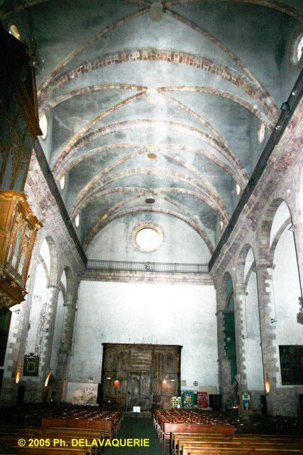 Eglise St-Etienne d'Ille-sur-Têt - Voûte de la nef.