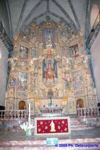 Eglise Saint Pierre de Prades - Choeur : Retable du Maître Autel.