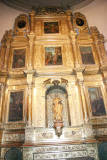 Trésor de l'église Saint Pierre de Prades - Chapelle St Benoit : retable entièrement doré provenant de St Michel de Cuxa (XVIIIe).