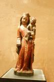 Prieuré de la Salvetat de St Féliu d'Amont - Abside : La Vierge à l'enfant. Sculpture gothique de XIVe siècle en albâtre polychromé. 