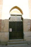 Eglise Saint André de St Féliu d'Avall - Porte d'entrée de la nouvelle église.