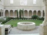 Cloître de Saint-Genis des Fontaines - Jardin.