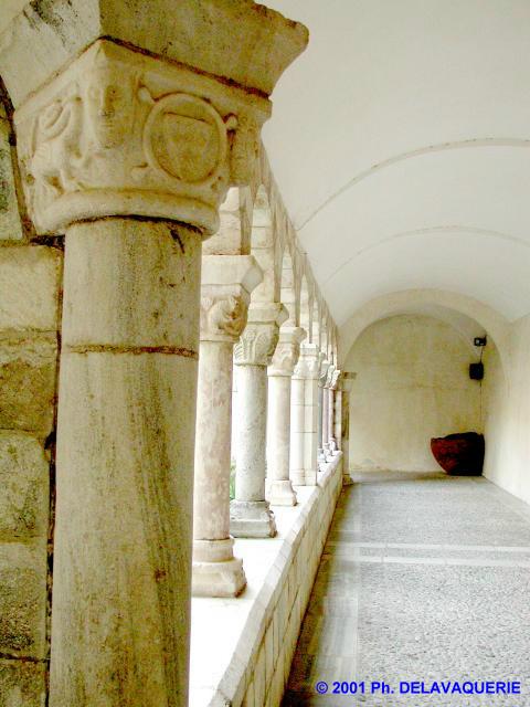 Cloître de Saint-Genis des Fontaines - Galerie Sud.