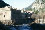 Villefranche-de-Conflent - Extérieur : Bastion du Dauphin au croisement de la Têt et du Cady.