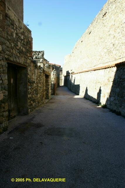Villefranche-de-Conflent - Ville : Une des rues.