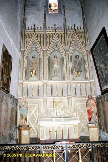 Eglise Saint Julien - Sainte Baselisse de Vina - Chapelle de Saint Sébastien au style néo-gothique.
