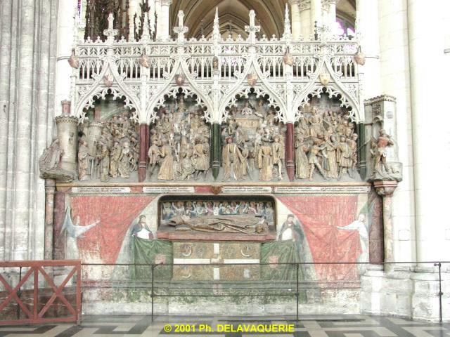 Cathédrale Notre-Dame d'Amiens - Haut relief de Saint Firmin