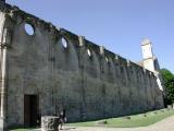 Abbaye de Royaumont - Restes de l'église côté du cloître.
